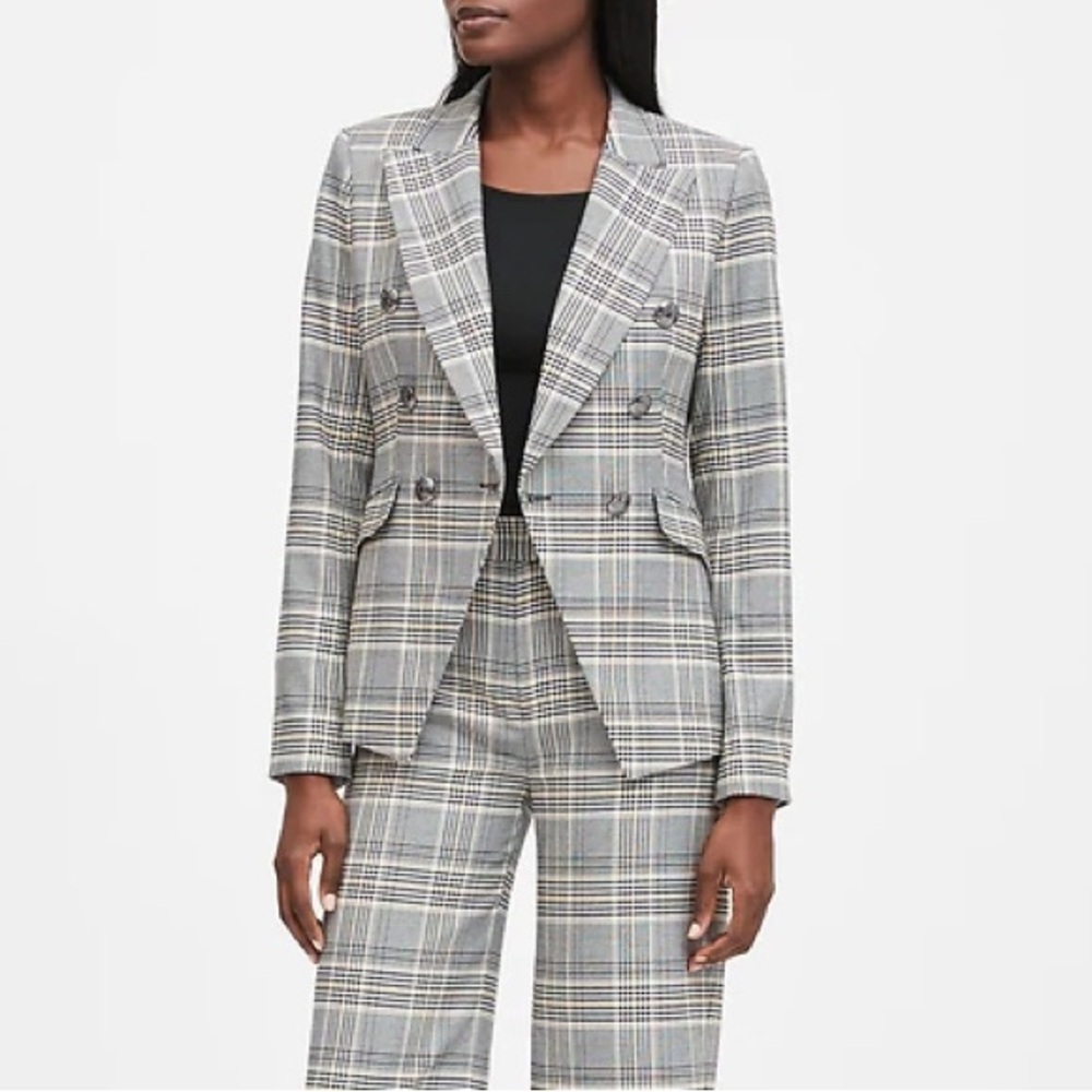 Banana Republic Double-Breasted Plaid Blazer - Picture 8 of 8